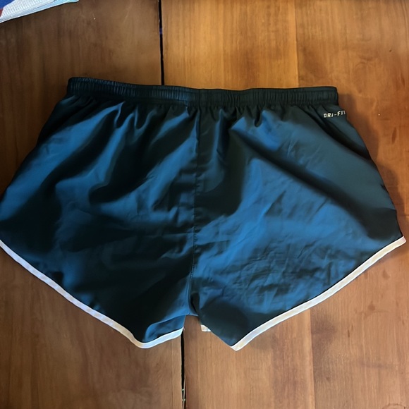 Nike Dri-Fit Shorts - Picture 2 of 3